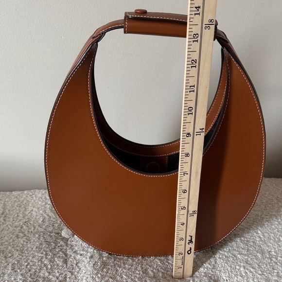 Staud Moon Bag in Cognac - Picture 11 of 12